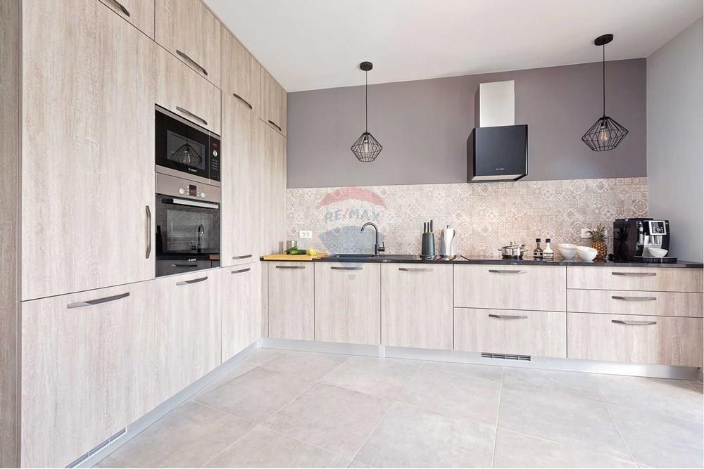 Kuća  - Za prodaju - Labin, Hrvatska - villa-soleil-mali-kosi-17.jpg - 300291007-409