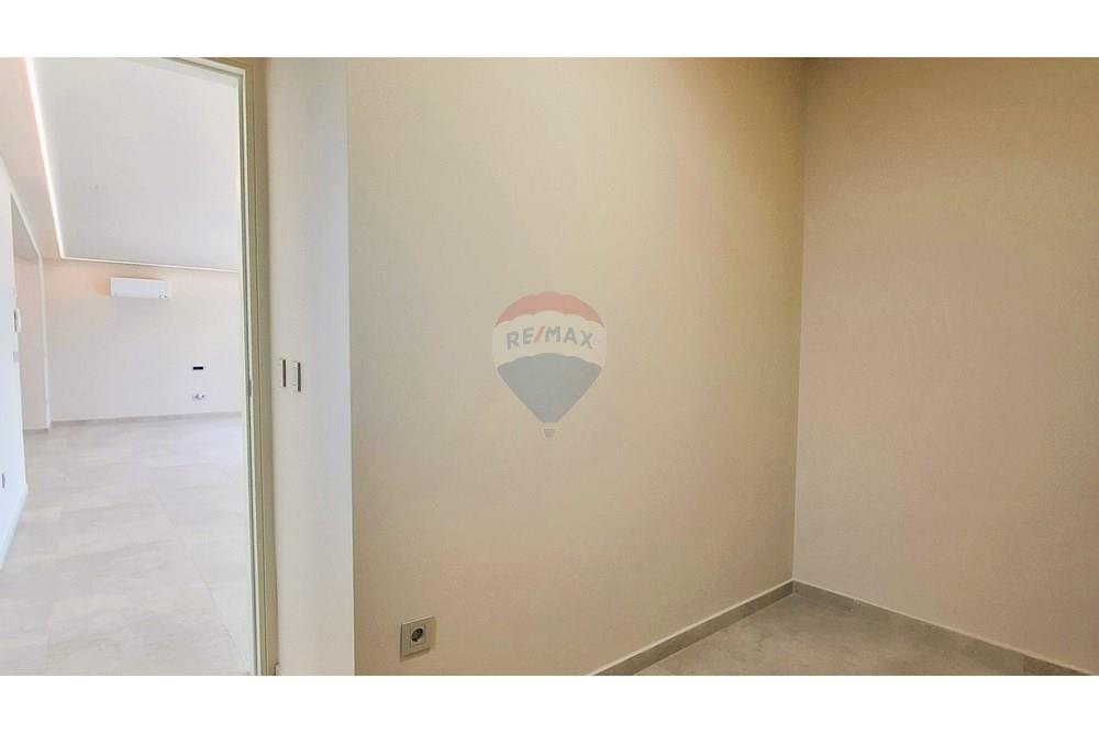 Kuća  - Za prodaju - Poreč, Hrvatska - 20260114_103258.jpg - 300441023-14