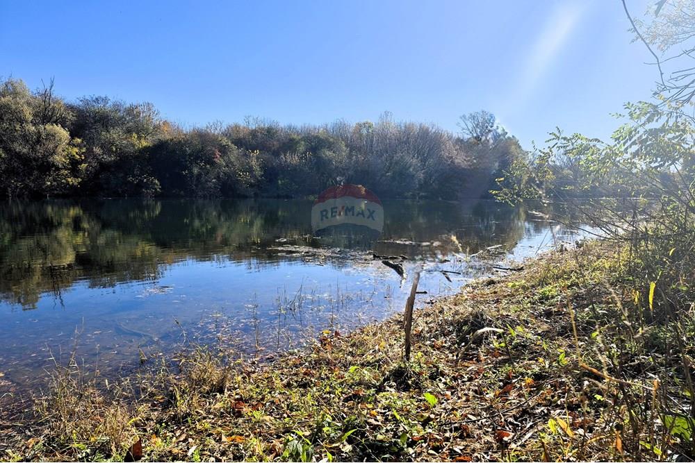 Građevinsko zemljište - Za prodaju - Petrinja, Hrvatska - 20251024_104522.jpg - 300761006-42