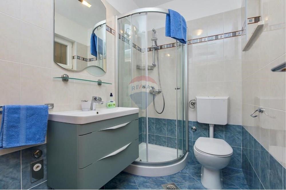 Kuća  - Za prodaju - Labin, Hrvatska - 534586336.jpg - 300291006-682