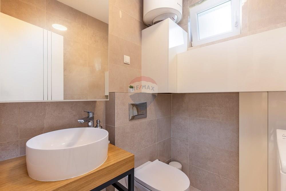 Stan-Apartman - Za prodaju - Baška, Hrvatska - Top 02 Bad (3).jpg - 300621004-748