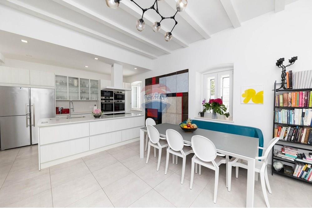 Vila - Za prodaju - Crikvenica, Hrvatska - 1762262016_img_1640.jpg - 300031155-109