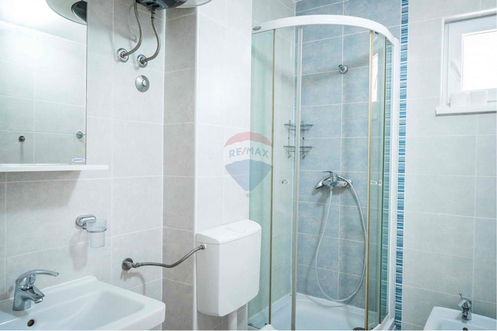 Stan-Apartman - Za prodaju - Novalja, Hrvatska - prostran-ugodan-penthouse-centru-novalje-otok-pag-slika-251023564.jpg - 300411003-3023