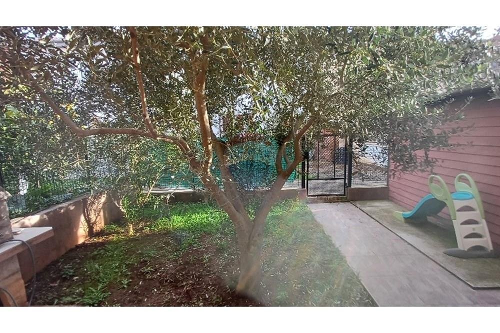 Kuća  - Za prodaju - Pula, Hrvatska - 20250313_163901_resized.jpg - 300041074-606