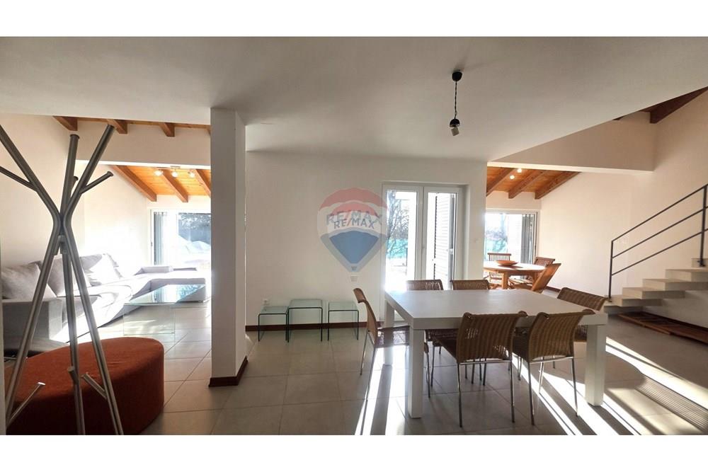 Kuća  - Za prodaju - Buje, Hrvatska - 1769974532_8.jpg - 300441010-536