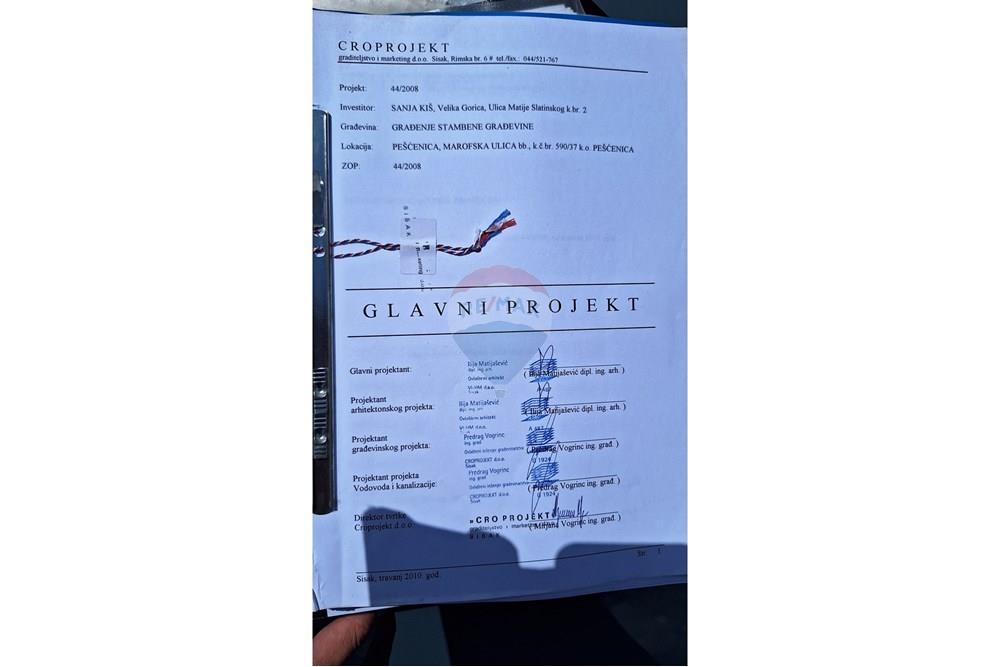 Građevinsko zemljište - Za prodaju - Lekenik, Hrvatska - WhatsApp Slika 2025-07-18 u 21.36.09_913de3eb.jpg - 300761006-26