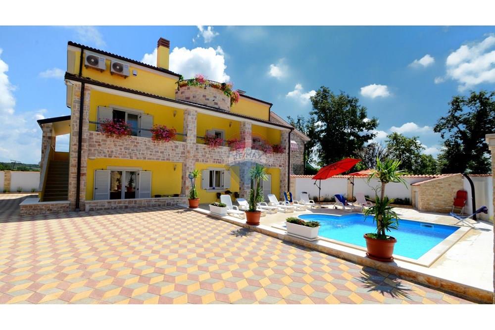 Kuća  - Za prodaju - Višnjan, Hrvatska - 1770120686_dsc_8374.jpg - 300391029-373