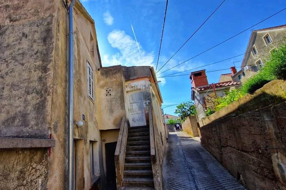 Kuća  - Za prodaju - Kali, Hrvatska - 565620903_10163657352012080_7949864928881201172_n.jpg - 300501008-6085