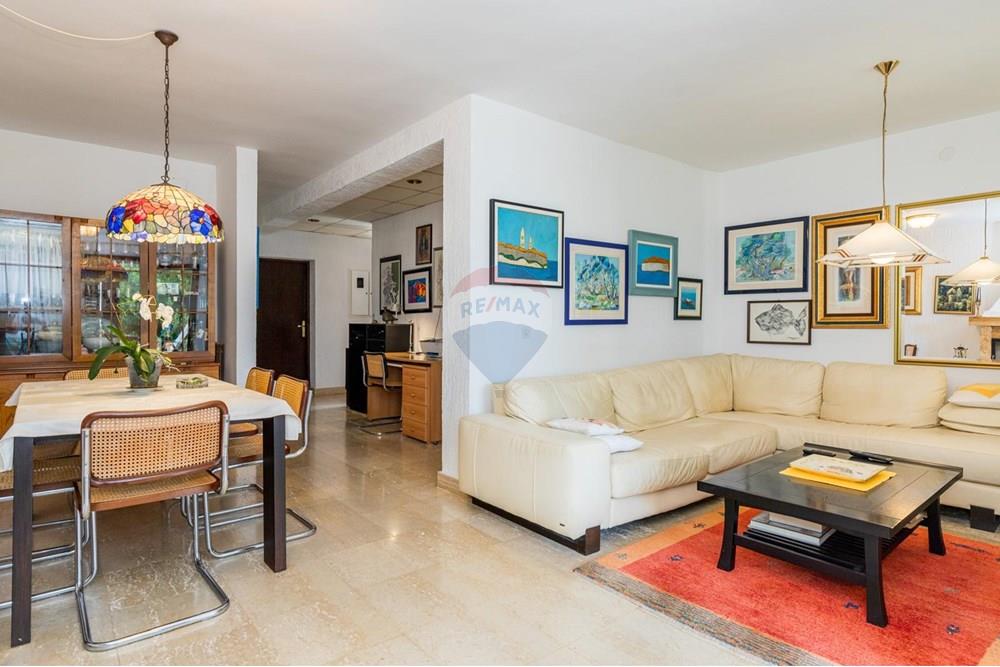 Kuća  - Za prodaju - Punat, Hrvatska - 3934c6d3-409b-440f-9241-dede34c94af7.jpeg - 300621003-1537