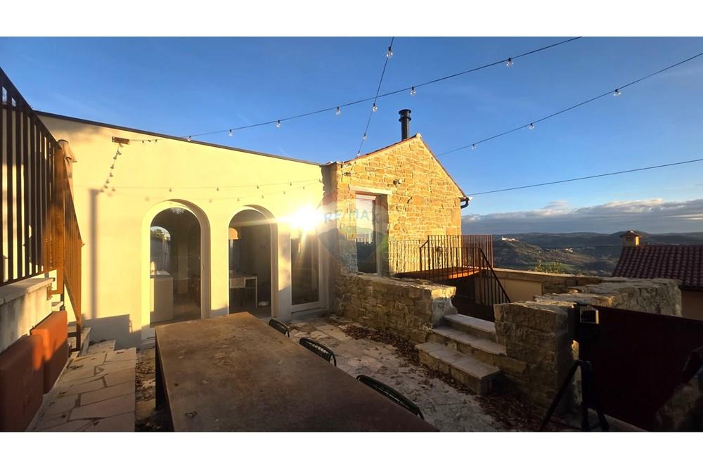 Kuća  - Za prodaju - Oprtalj, Hrvatska - 20.jpg - 300441010-524