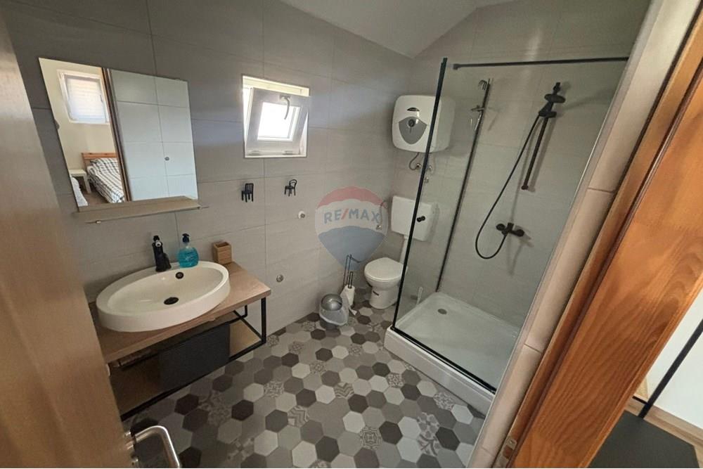 Kuća  - Za prodaju - Vrsi, Hrvatska - WhatsApp Image 2025-07-09 at 11.44.11 (2).jpeg - 300501008-3424