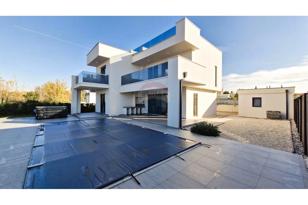 Kuća  - Za prodaju - Vodnjan, Hrvatska - 1..jpg - 300041114-68