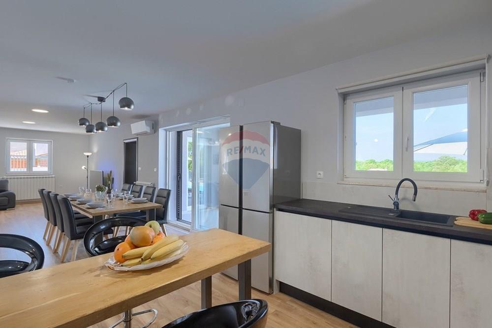 Kuća  - Za prodaju - Labin, Hrvatska - cls417_kitchen_05.jpg - 300291006-766