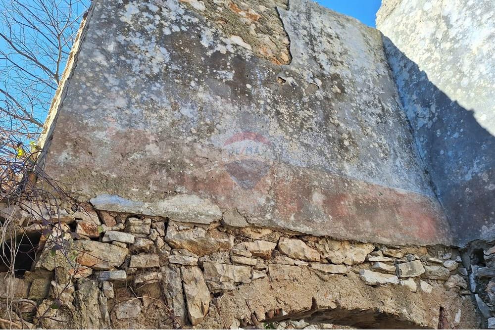 Kuća posebne arhitekture - Za prodaju - Preko, Hrvatska - 12b5ab12-4ecd-441a-96ff-4d291603cac2.jpeg - 300501008-4234