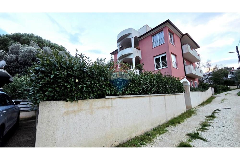 Kuća  - Za prodaju - Medulin, Hrvatska - 1765104154_20251127_160850.jpg - 300431068-186