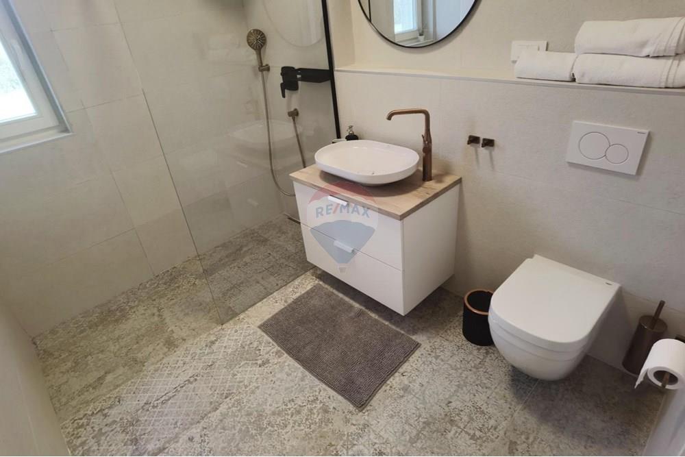 Kuća  - Za prodaju - Kanfanar, Hrvatska - original_1751470925_img_20250702_165204[1].jpg - 300041053-7575