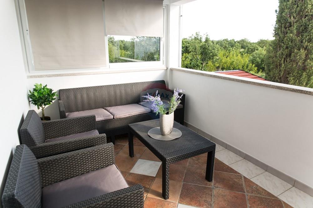 Kuća u stilu odmarališta - Za prodaju - Benkovac, Hrvatska - kuca-6238.jpg - 300501033-62