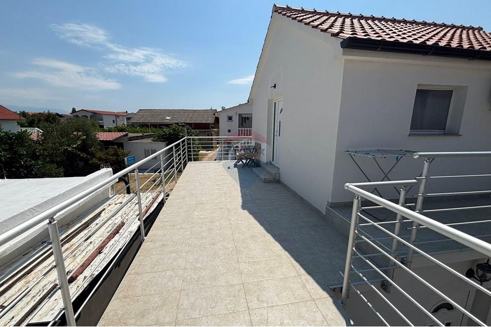 Kuća  - Za prodaju - Vrsi, Hrvatska - WhatsApp Image 2025-07-09 at 11.44.10 (2).jpeg - 300501008-3424