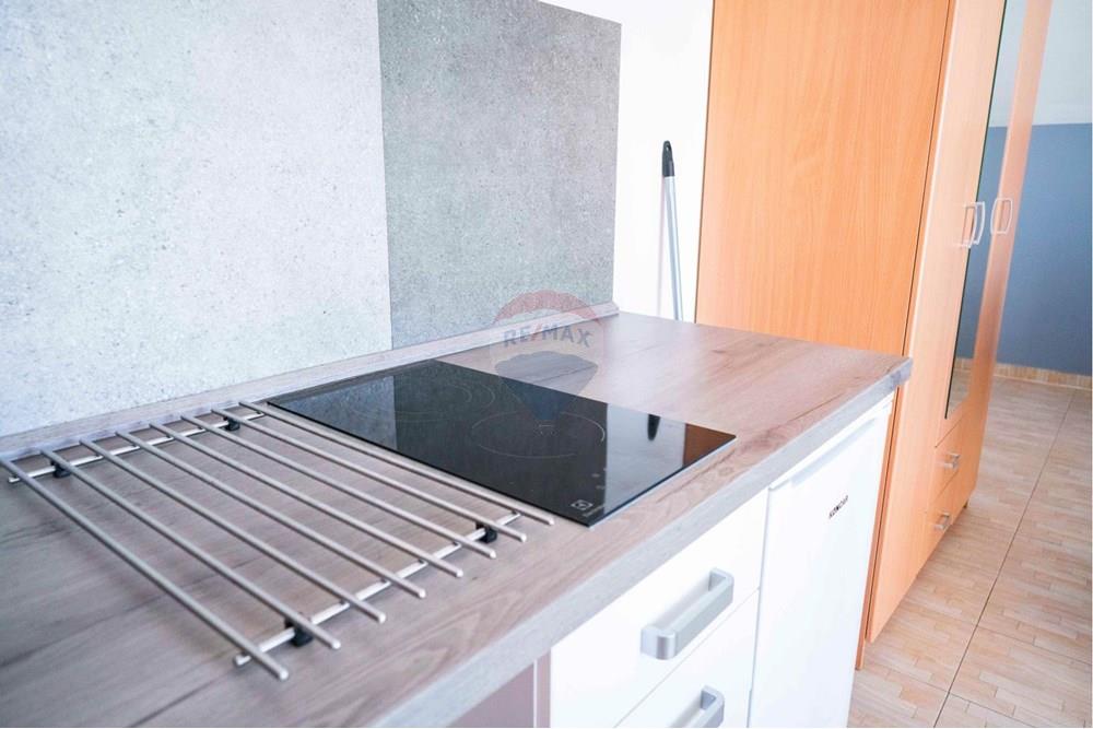 Stan-Apartman - Za prodaju - Novalja, Hrvatska - prostran-ugodan-penthouse-centru-novalje-otok-pag-slika-251023565.jpg - 300411003-3023