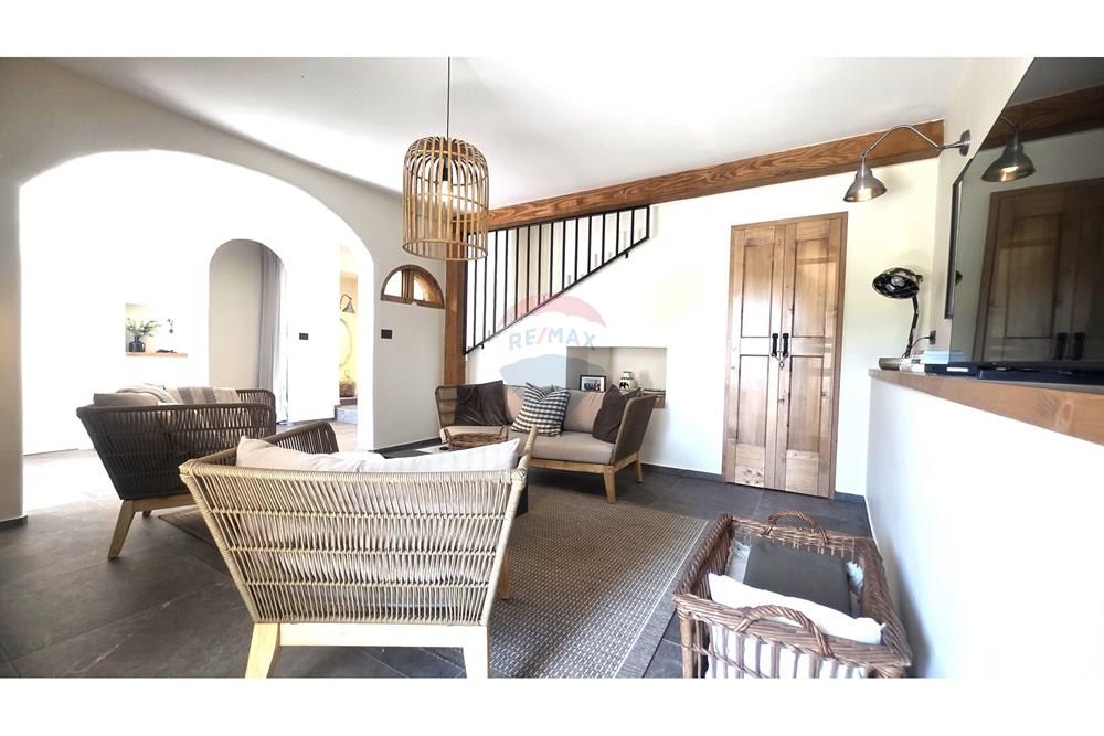 Kuća  - Za prodaju - Buje, Hrvatska - 4.jpg - 300441010-510