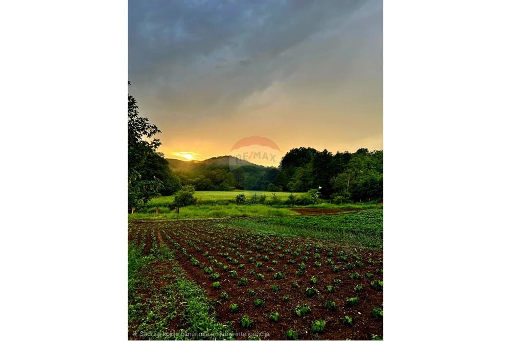 Poljoprivredno zemljište - Za prodaju - Petrinja, Hrvatska - WhatsApp Image 2025-12-19 at 17.40.45 (4).jpeg - 300761006-82