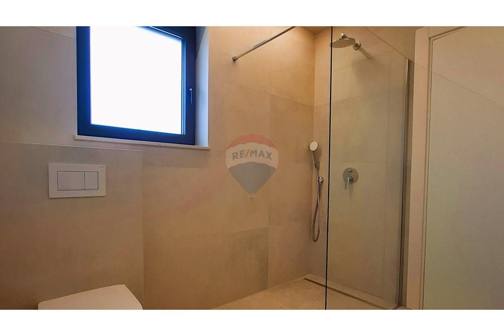 Kuća  - Za prodaju - Poreč, Hrvatska - 20260114_104131.jpg - 300441023-14