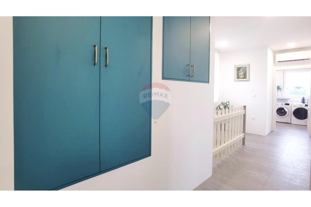 Kuća  - Za prodaju - Marčana, Hrvatska - original_1751542372_img_20250703_122512[1].jpg - 300041053-7587