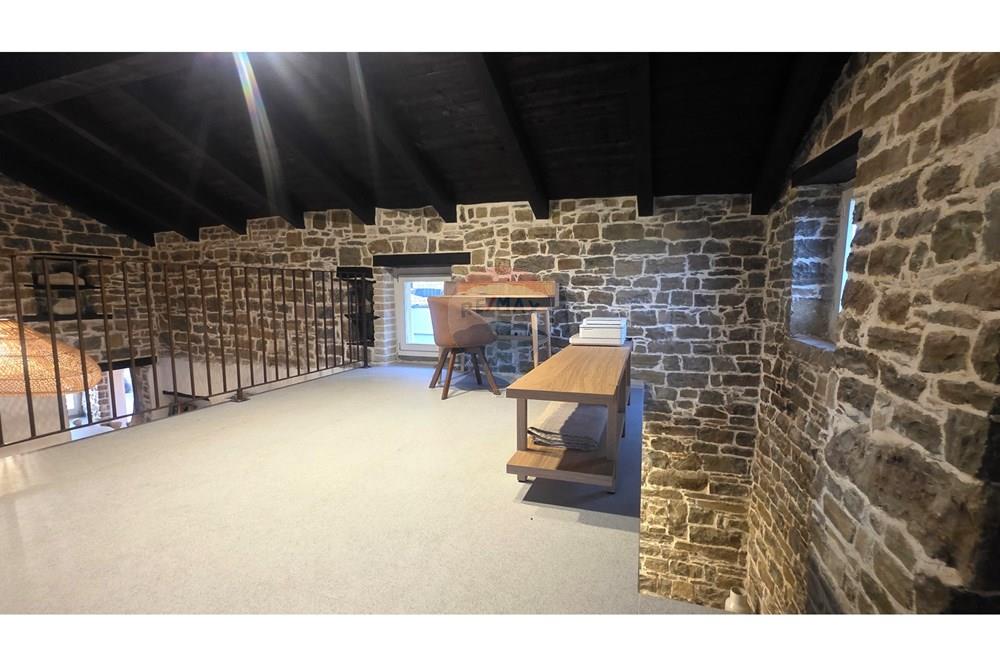 Kuća  - Za prodaju - Oprtalj, Hrvatska - 45.jpg - 300441010-524