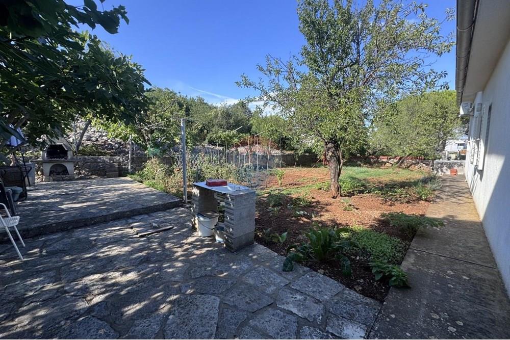 Kuća  - Za prodaju - Krk, Hrvatska - 1756752418_img_8118.jpg - 300621011-116