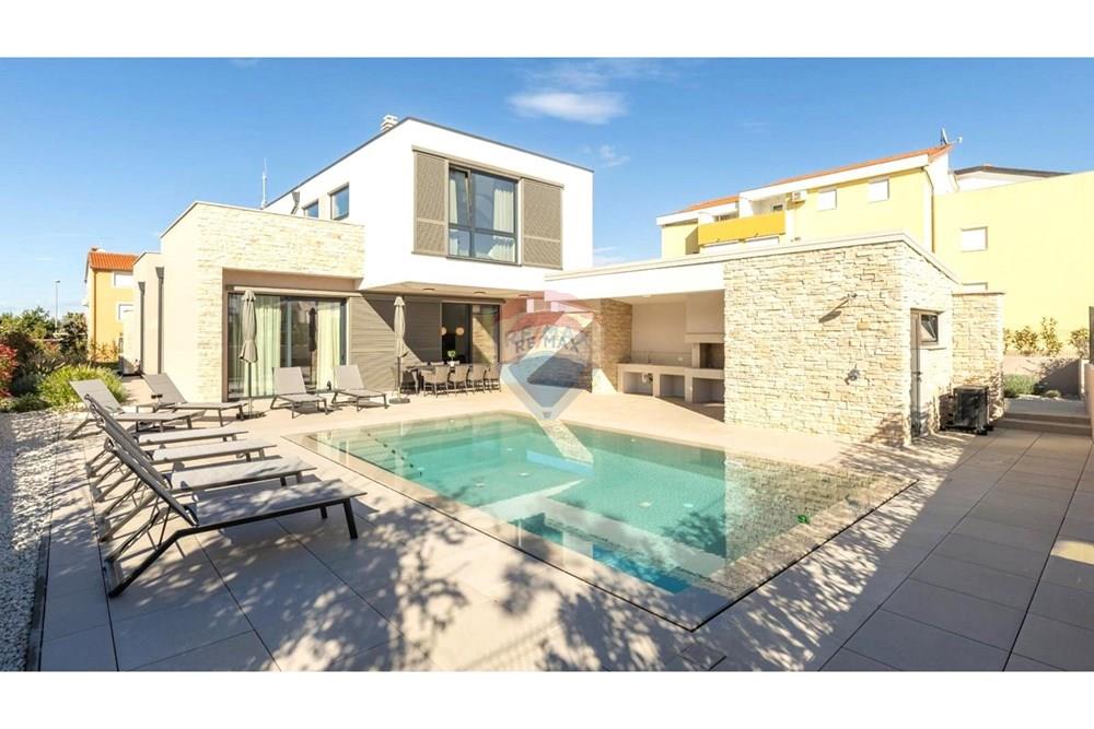 Kuća  - Za prodaju - Umag, Hrvatska - 1763127907_11.jpg - 300441010-523