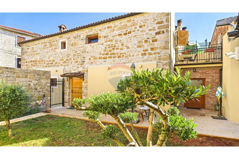 Kuća  - Za prodaju - Buje, Hrvatska - 7.jpg - 300441010-493