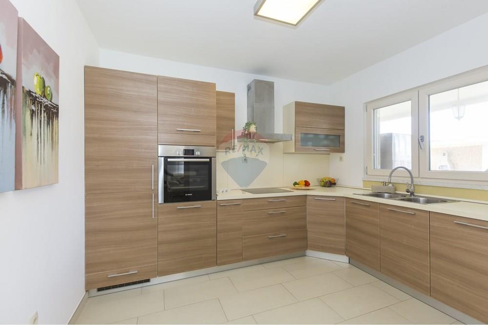 Kuća  - Za prodaju - Labin, Hrvatska - PHOTO-2026-01-14-18-33-03 (6).jpg - 300291007-412