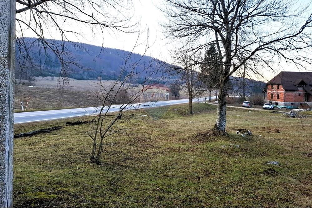 Građevinsko zemljište - Za prodaju - Plitvička Jezera, Hrvatska - 1a.jpg - 300261103-1065