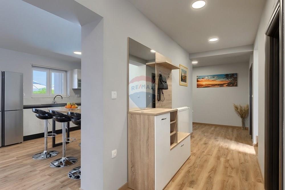 Kuća  - Za prodaju - Labin, Hrvatska - cls417_kitchen_08.jpg - 300291006-766