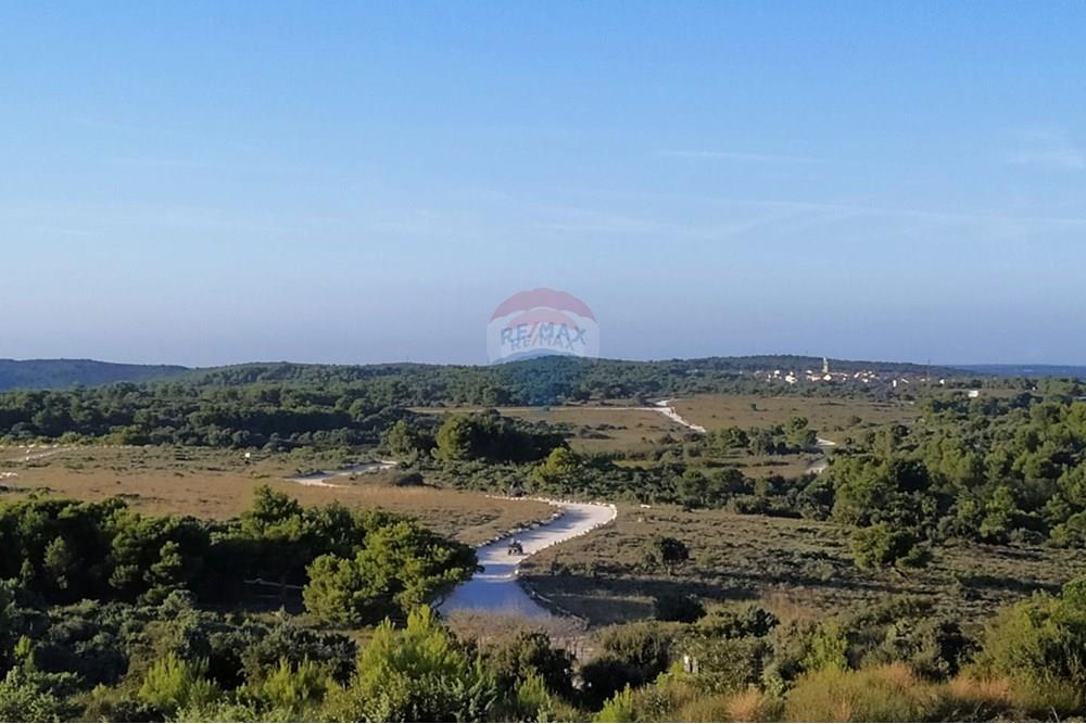 Zemljište - Za prodaju - Medulin, Hrvatska - 1760618970_img_20190929_173739.jpg - 300041053-7382