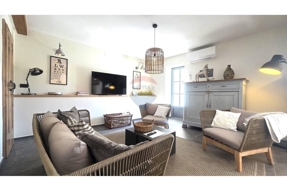 Kuća  - Za prodaju - Buje, Hrvatska - 6.jpg - 300441010-510