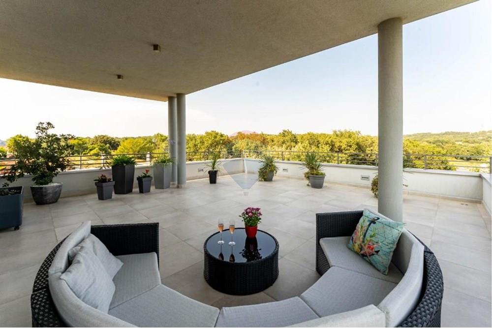 Kuća  - Za prodaju - Medulin, Hrvatska - 35.jpg - 300041074-637