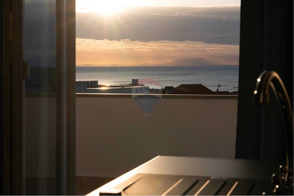 Stan-Apartman - Za prodaju - Novalja, Hrvatska - prostran-ugodan-penthouse-centru-novalje-otok-pag-slika-251023558.jpg - 300411003-3023