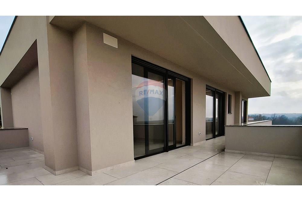 Kuća  - Za prodaju - Poreč, Hrvatska - 20260114_104039.jpg - 300441023-14