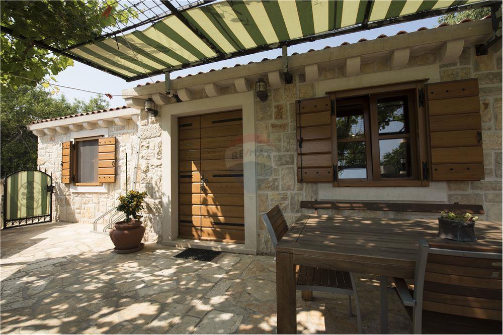 Kuća  - Za prodaju - Rogoznica, Hrvatska - 15 - 300351012-1