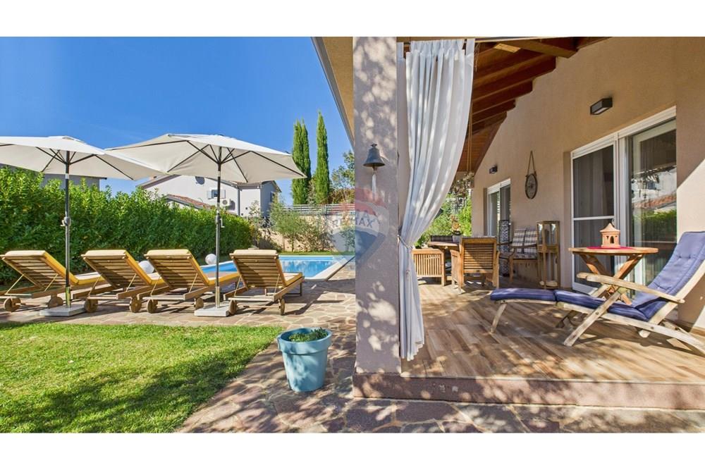 Kuća  - Za prodaju - Rovinj, Hrvatska - 1761229935_cam04300g0-pr0107-still006.jpg - 300571007-402