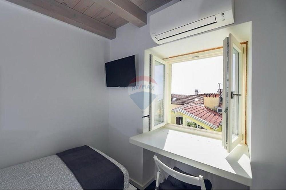 Kuća  - Za prodaju - Opatija, Hrvatska - IMG-20260209-WA0017.jpg - 300421024-925