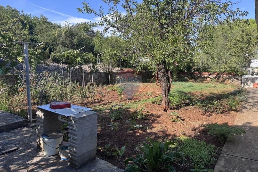 Kuća  - Za prodaju - Krk, Hrvatska - 1756752406_img_8117.jpg - 300621011-116