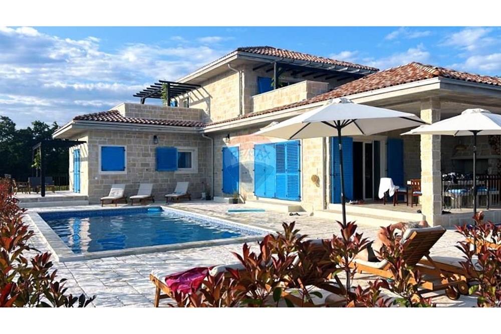 Kuća  - Za prodaju - Kanfanar, Hrvatska - 1751470911_img_20250702_164938.jpg - 300041053-7575