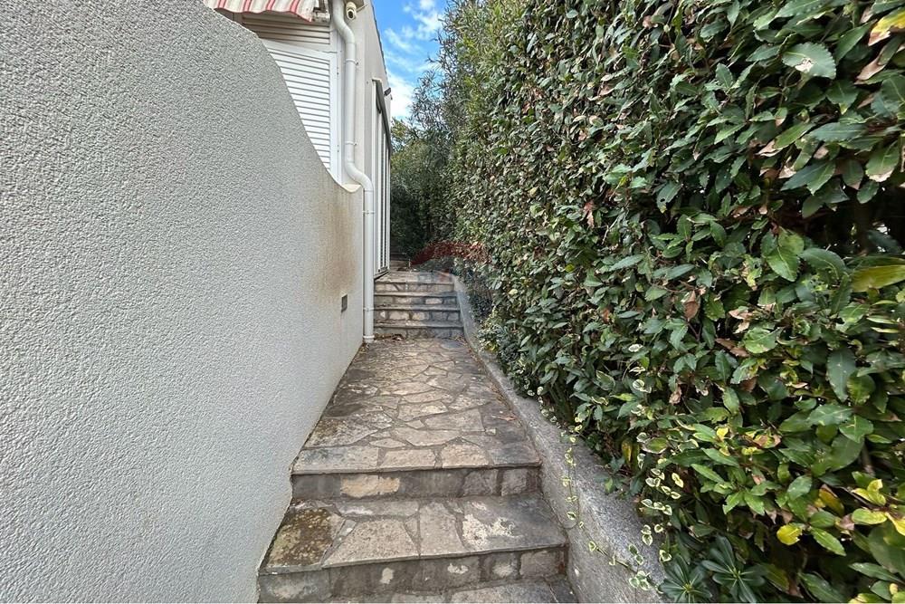 Dvojna kuća - Za prodaju - Novalja, Hrvatska - WhatsApp Image 2026-02-27 at 10.34.06 (4).jpeg - 300411003-3119