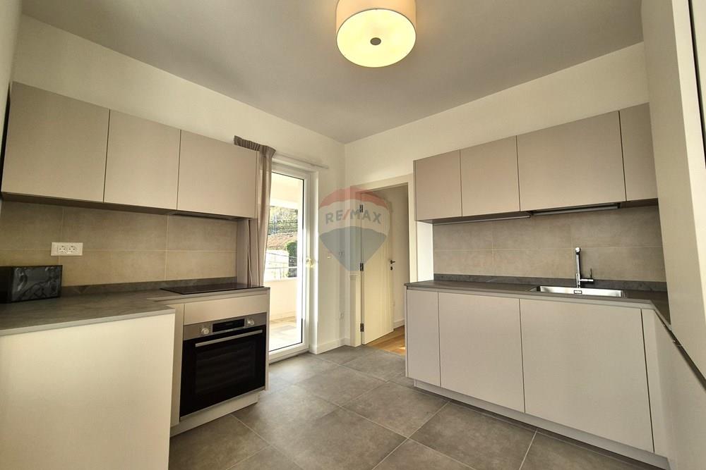 Kuća  - Za prodaju - Opatija, Hrvatska - 45.jpg - 300421024-929