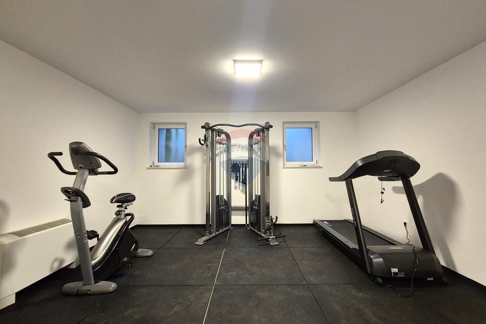 Kuća  - Za prodaju - Opatija, Hrvatska - 1.jpg - 300421024-929