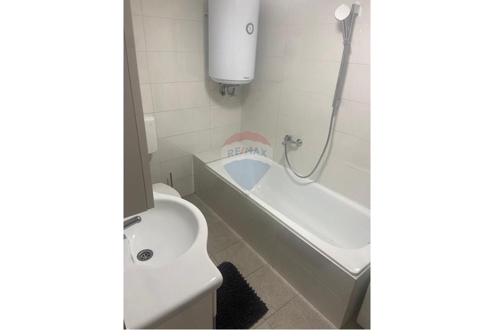 Kuća  - Za prodaju - Novalja, Hrvatska - 22c94e02-84a5-4bb7-b364-469832ca366b.jpg - 300411003-2049