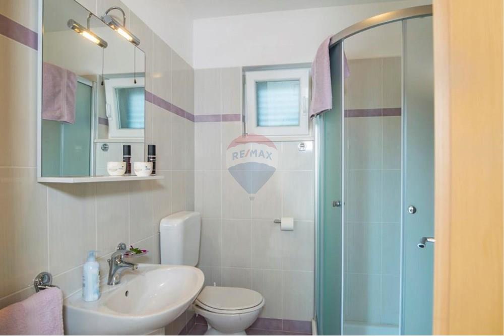 Kuća  - Za prodaju - Labin, Hrvatska - 534586365.jpg - 300291006-682