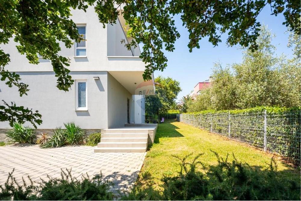 Kuća  - Za prodaju - Medulin, Hrvatska - 43.jpg - 300041074-637